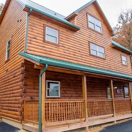 Spacious 2800 Sq Ft-Cozy Wood Cabin-New Build Pigeon Forge Exteriör bild